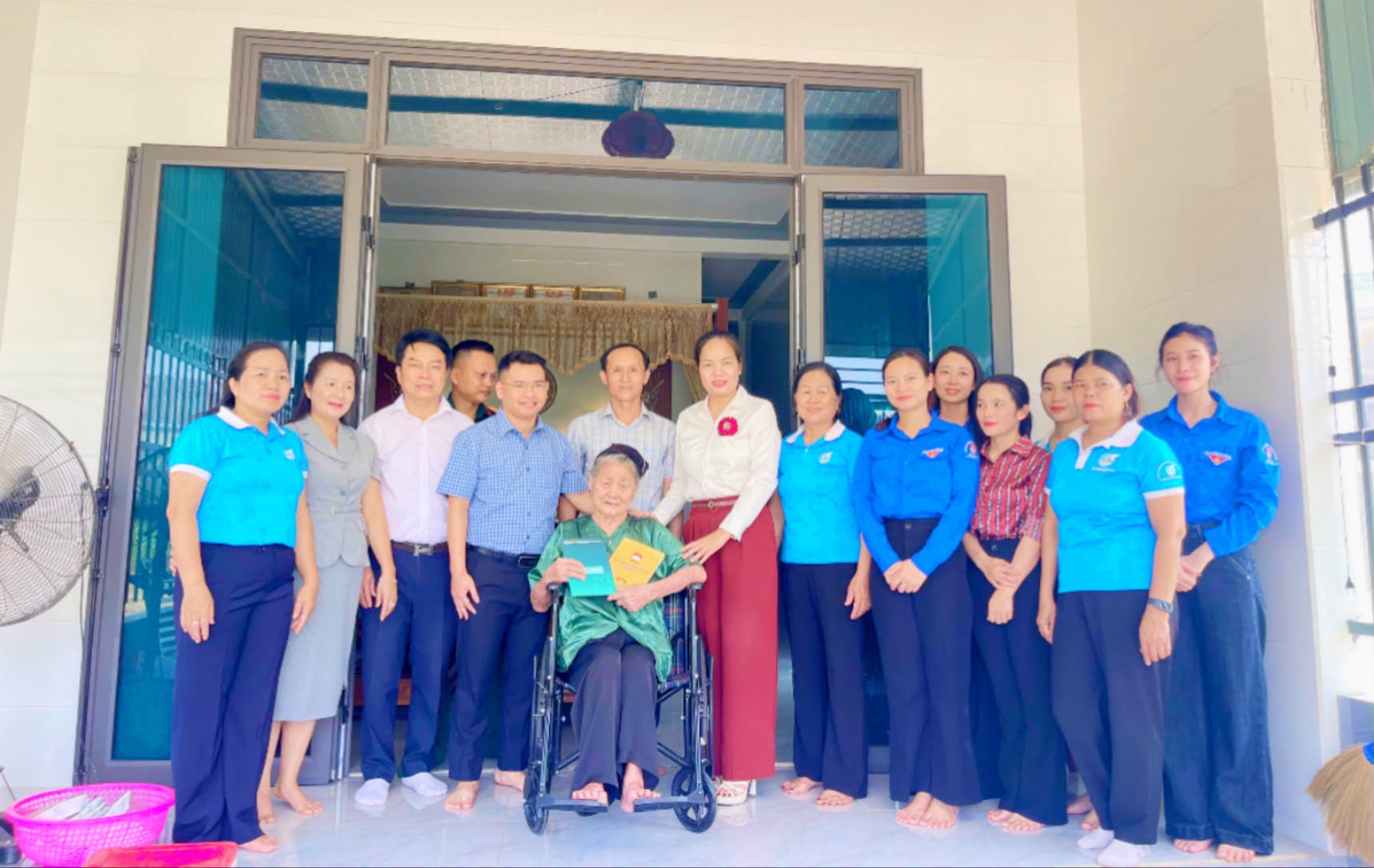 ẤM ÁP “BỮA CƠM ÂN TÌNH” TRI ÂN MẸ VIỆT NAM ANH HÙNG ĐÀO THỊ CHÌU