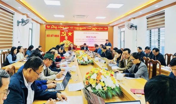 Đảng ủy xã Kỳ Hoa tổ chức Hội nghị giao ban quý III về công tác xây dựng đảng và hoạt động của ban Công tác 35