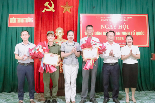 Sôi nổi ngày hội toàn dân bảo vệ an ninh tổ quốc tại thôn Trung Thượng