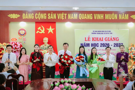Kỳ Hoa tưng bừng khai giảng năm học 2026–2027 sau sắp xếp trường học