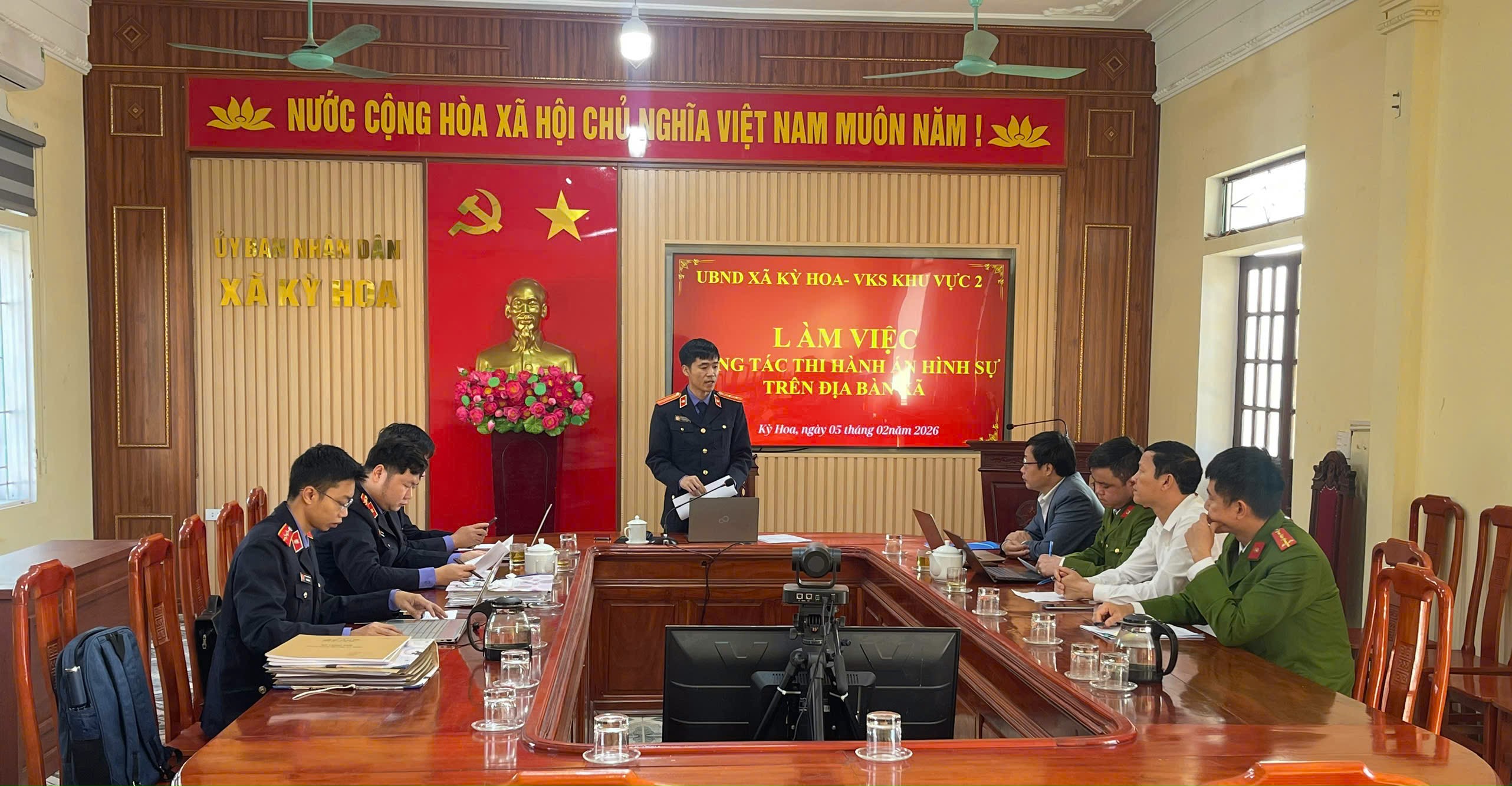 Viện kiểm sát nhân dân khu vực 2 - Hà Tĩnh trực tiếp kiểm sát  việc thi hành án hình sự tại Ủy ban nhân dân xã Kỳ Hoa    