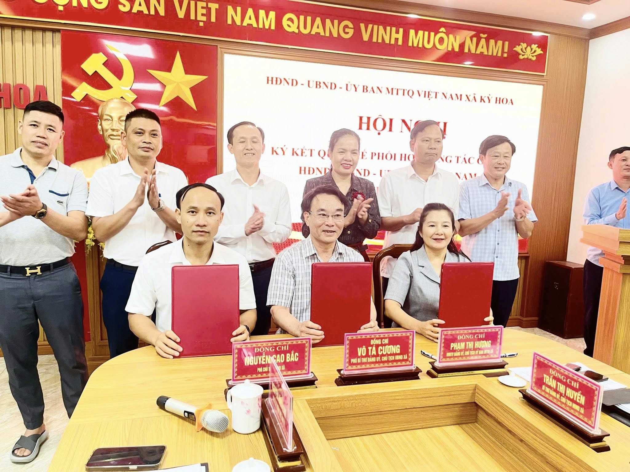 Xã Kỳ Hoa tổ chức ký kết Chương trình phối hợp công tác năm 2026 
